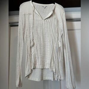 Lucky Brand Size Small Boho Style Long Sleeve Cream Color